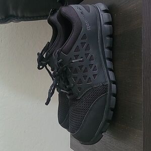Reebok sublite cushion saftey toe work shoes